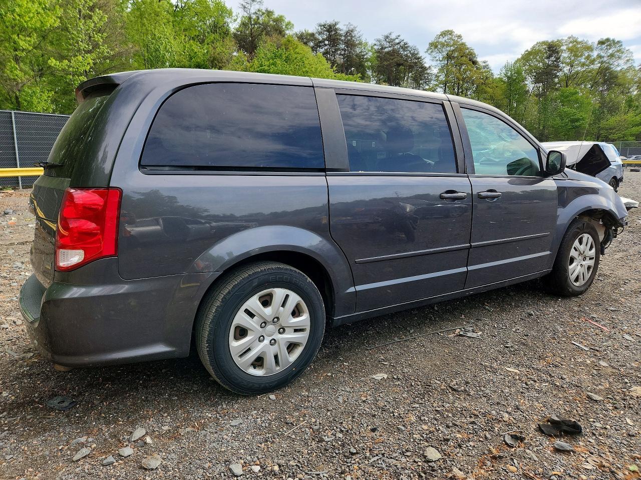 2017 DODGE GRAND CARAVAN SE