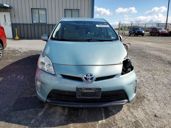 2013 TOYOTA PRIUS