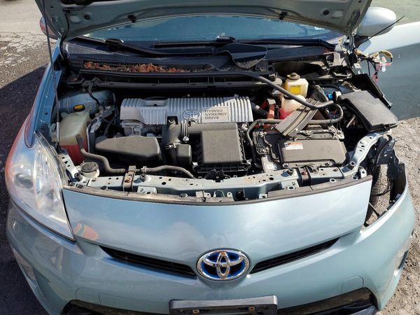 2013 TOYOTA PRIUS