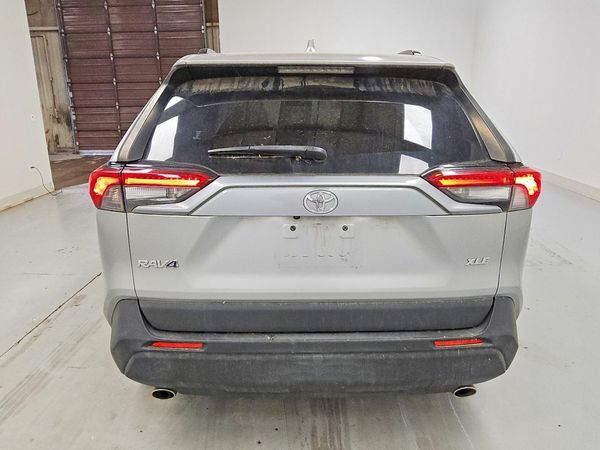 2019 TOYOTA RAV4