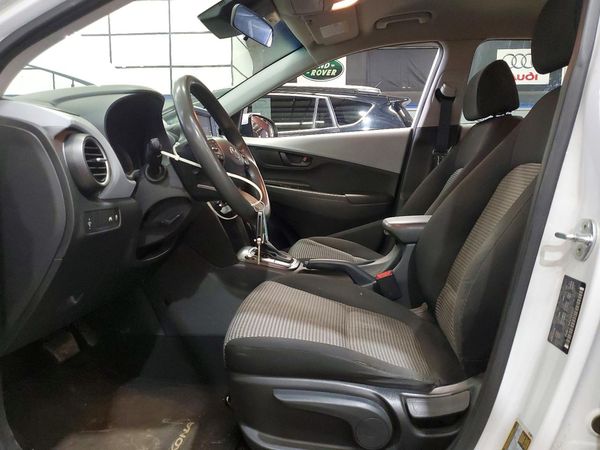 2020 HYUNDAI KONA SE