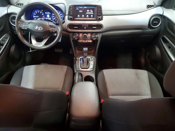 2020 HYUNDAI KONA SE
