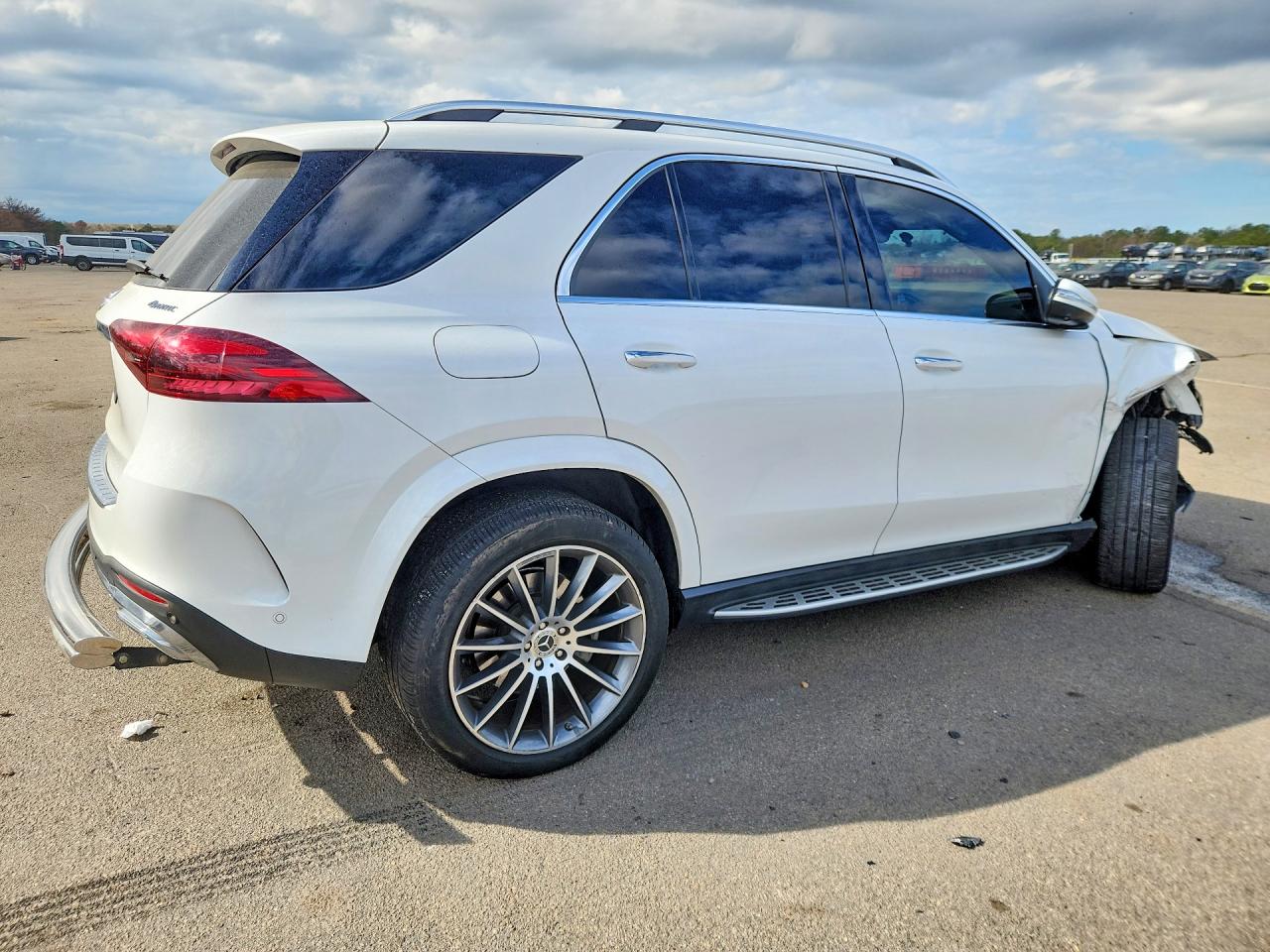 2024 MERCEDES-BENZ GLE