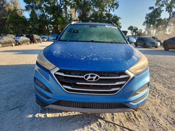 2017 HYUNDAI TUCSON