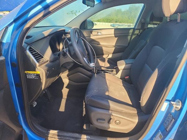 2017 HYUNDAI TUCSON