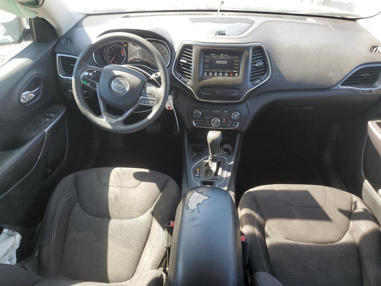 2019 JEEP CHEROKEE LATITUDE FWD