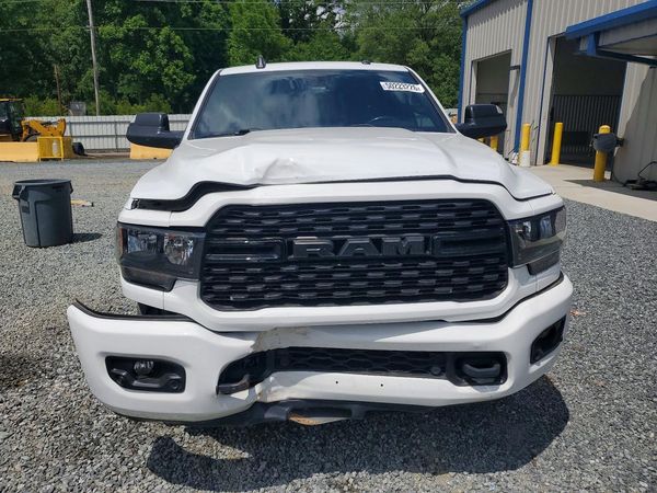 2022 RAM 2500