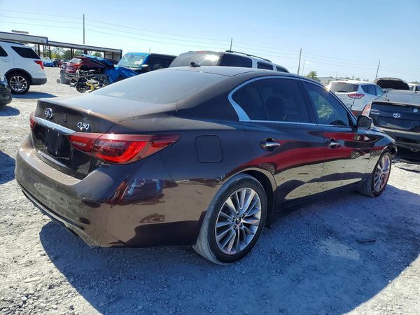 2018 INFINITI Q50