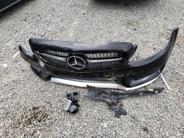 2015 MERCEDES-BENZ C Base — LOOS