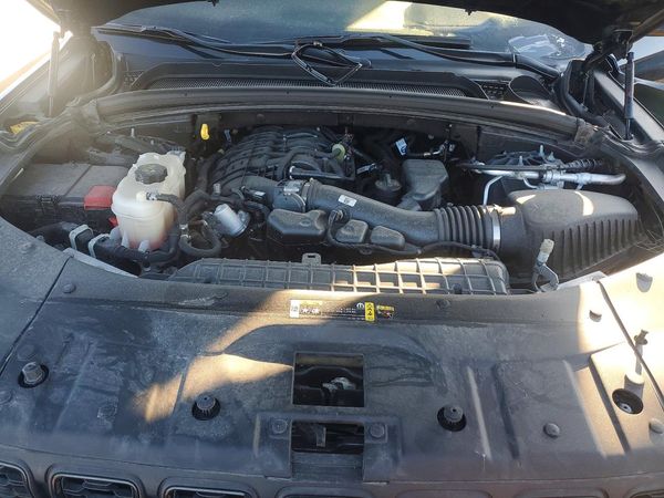 2024 JEEP GRAND CHEROKEE LAREDO 4X4