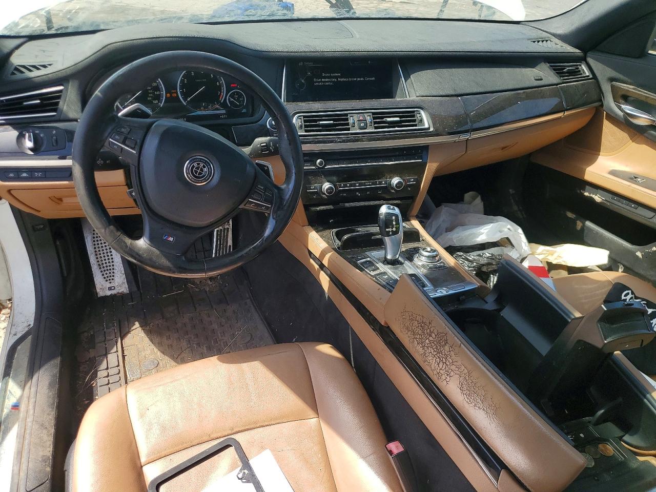 2013 BMW 740 xDrive