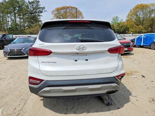 2019 HYUNDAI SANTA FE SE