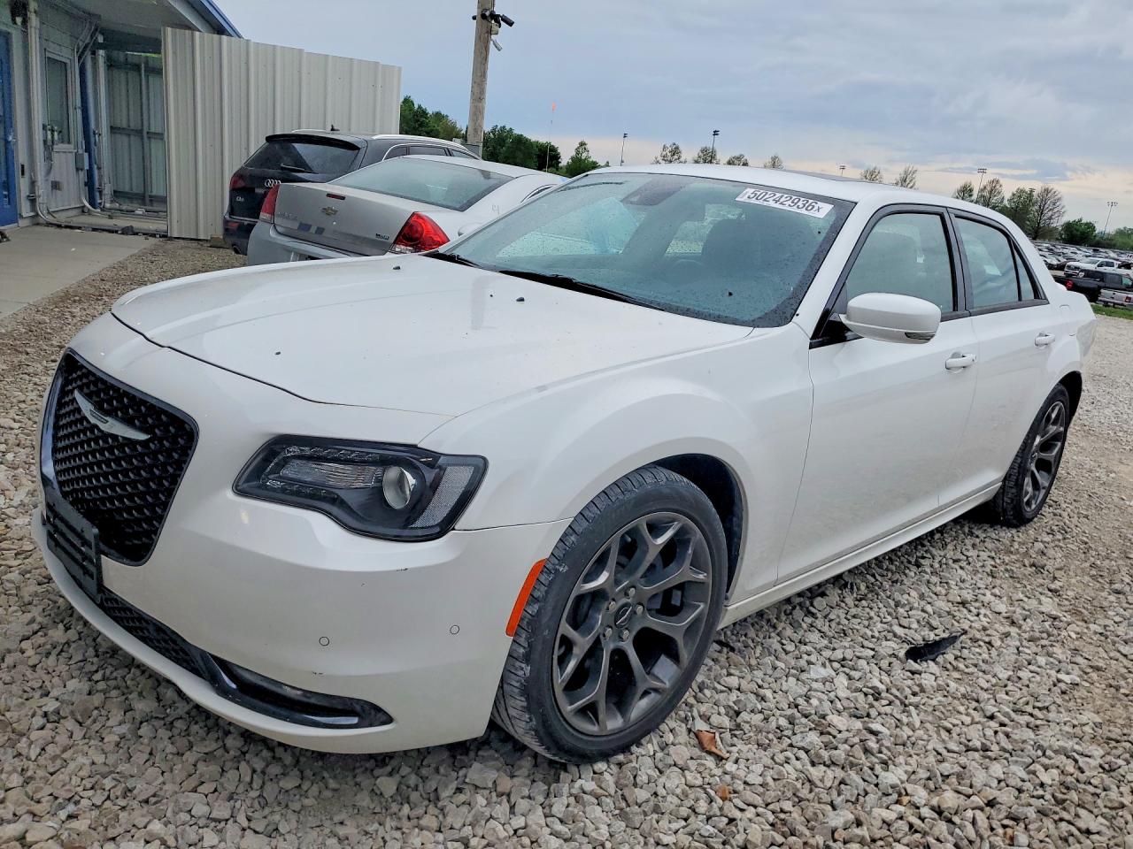 2016 CHRYSLER 300