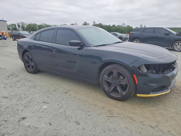 2015 DODGE CHARGER SXT