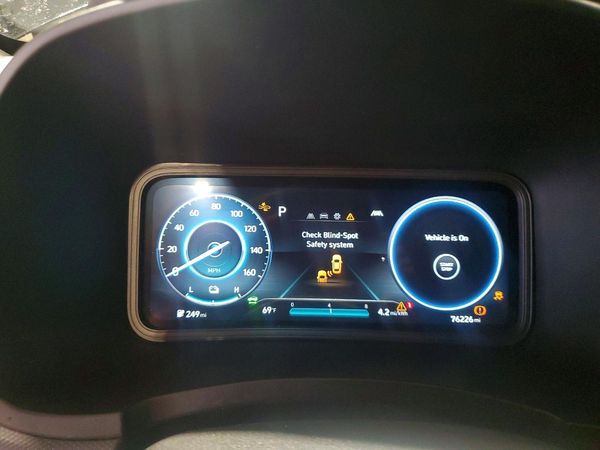 2023 HYUNDAI KONA