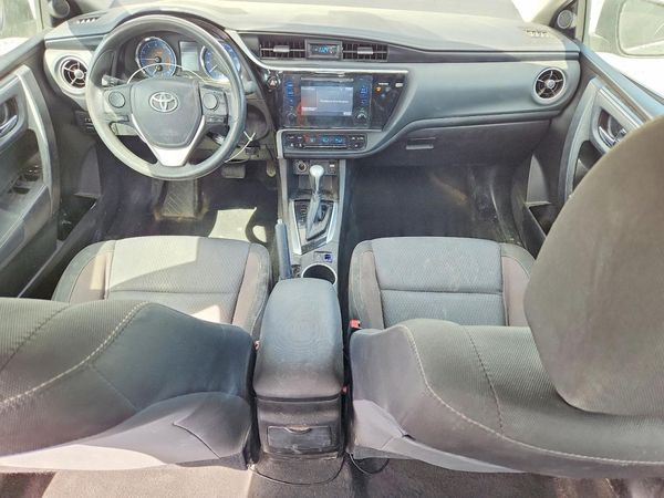 2017 TOYOTA COROLLA