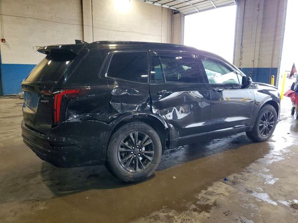 2023 CADILLAC XT6 Luxury