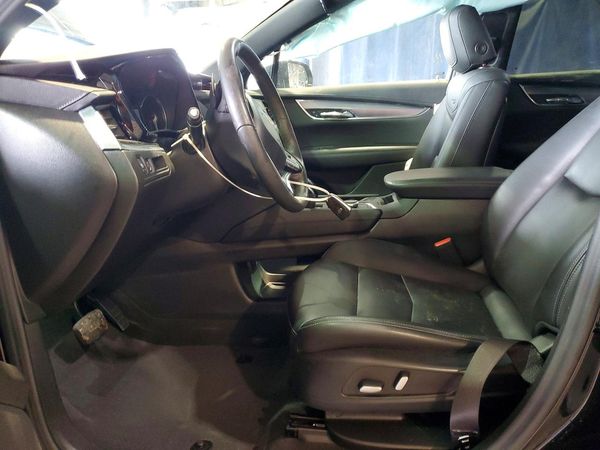 2023 CADILLAC XT6 Luxury