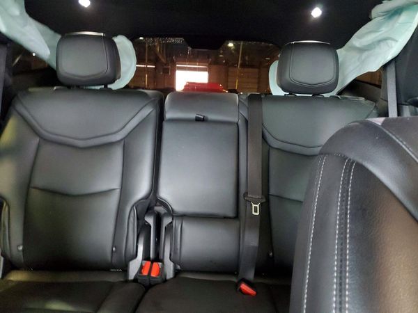 2023 CADILLAC XT6 Luxury