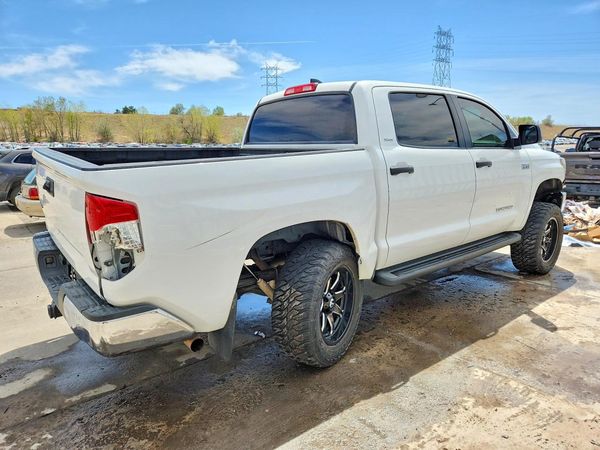 2020 TOYOTA TUNDRA SR5 Grade