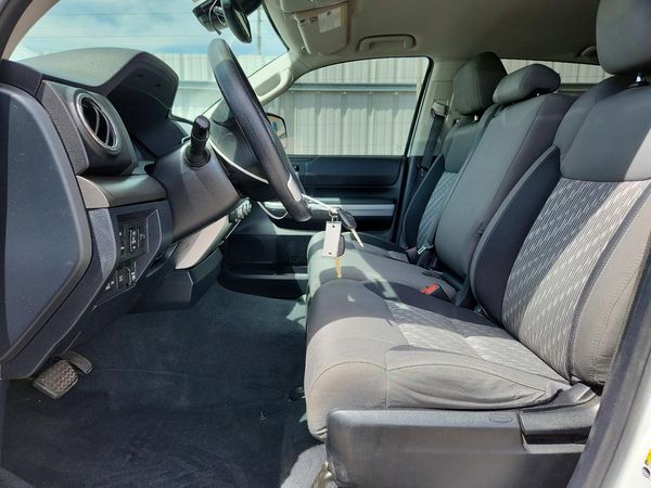 2020 TOYOTA TUNDRA SR5 Grade