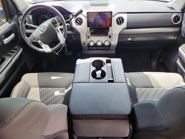 2020 TOYOTA TUNDRA SR5 Grade