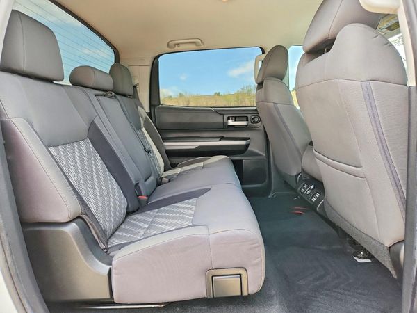 2020 TOYOTA TUNDRA SR5 Grade