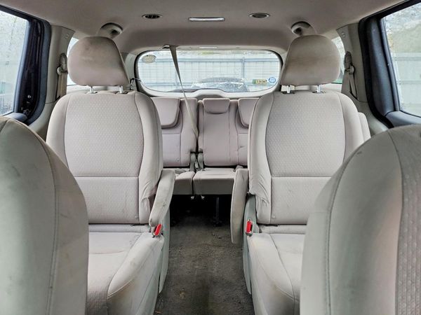 2017 KIA SEDONA
