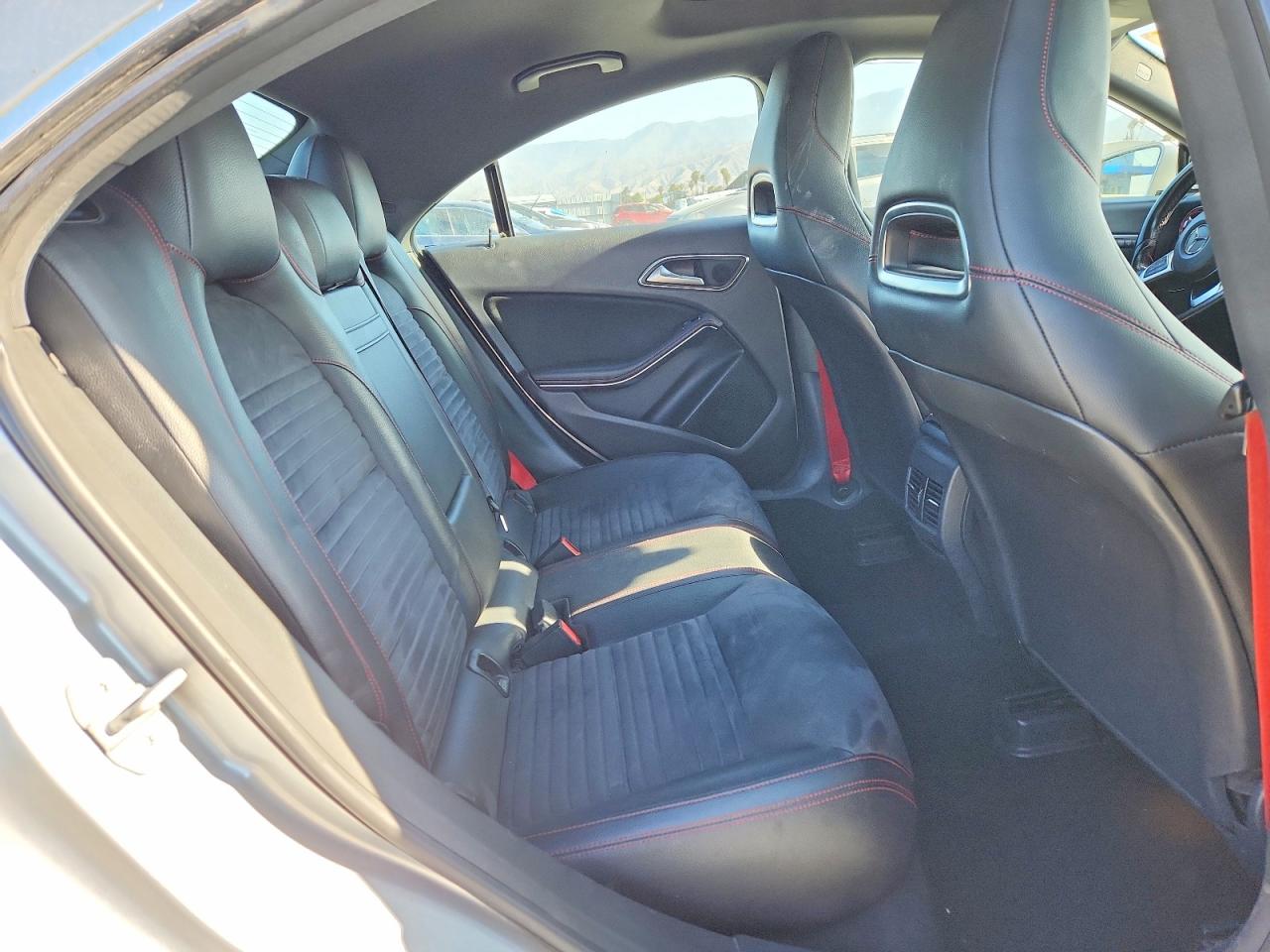 2015 MERCEDES-BENZ CLA CLA250