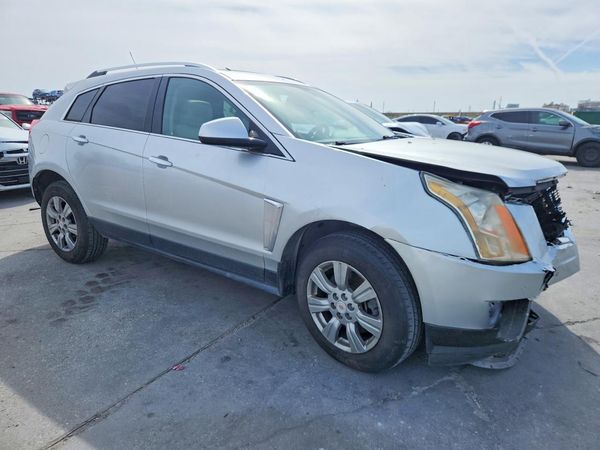 2015 CADILLAC SRX Luxury