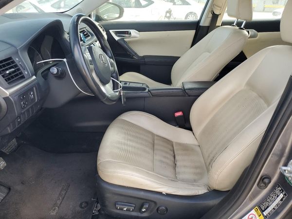 2013 LEXUS CT 200