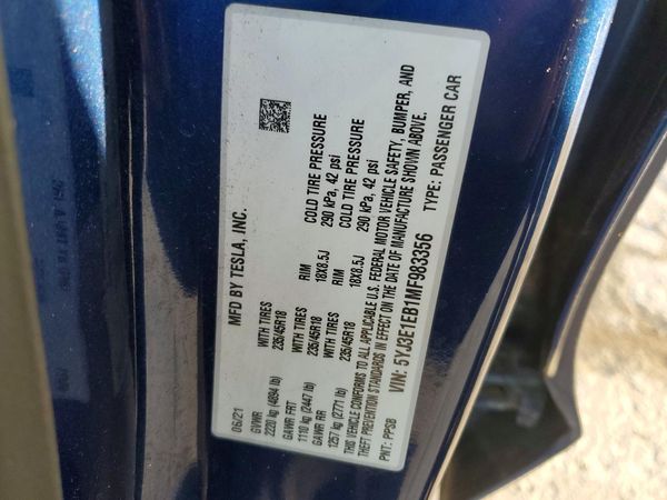2021 TESLA MODEL 3
