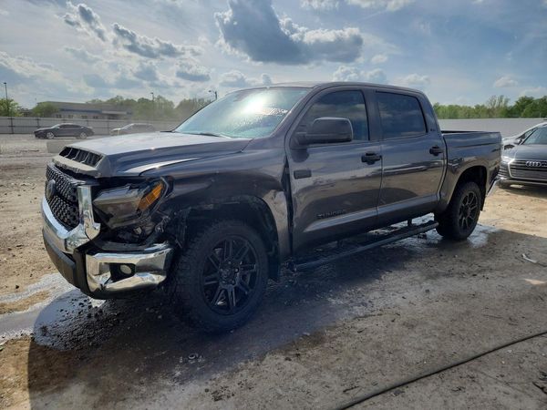 2020 TOYOTA TUNDRA