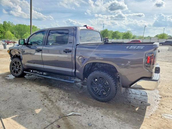 2020 TOYOTA TUNDRA SR5 Grade
