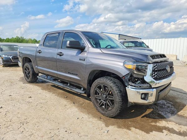 2020 TOYOTA TUNDRA SR5 Grade