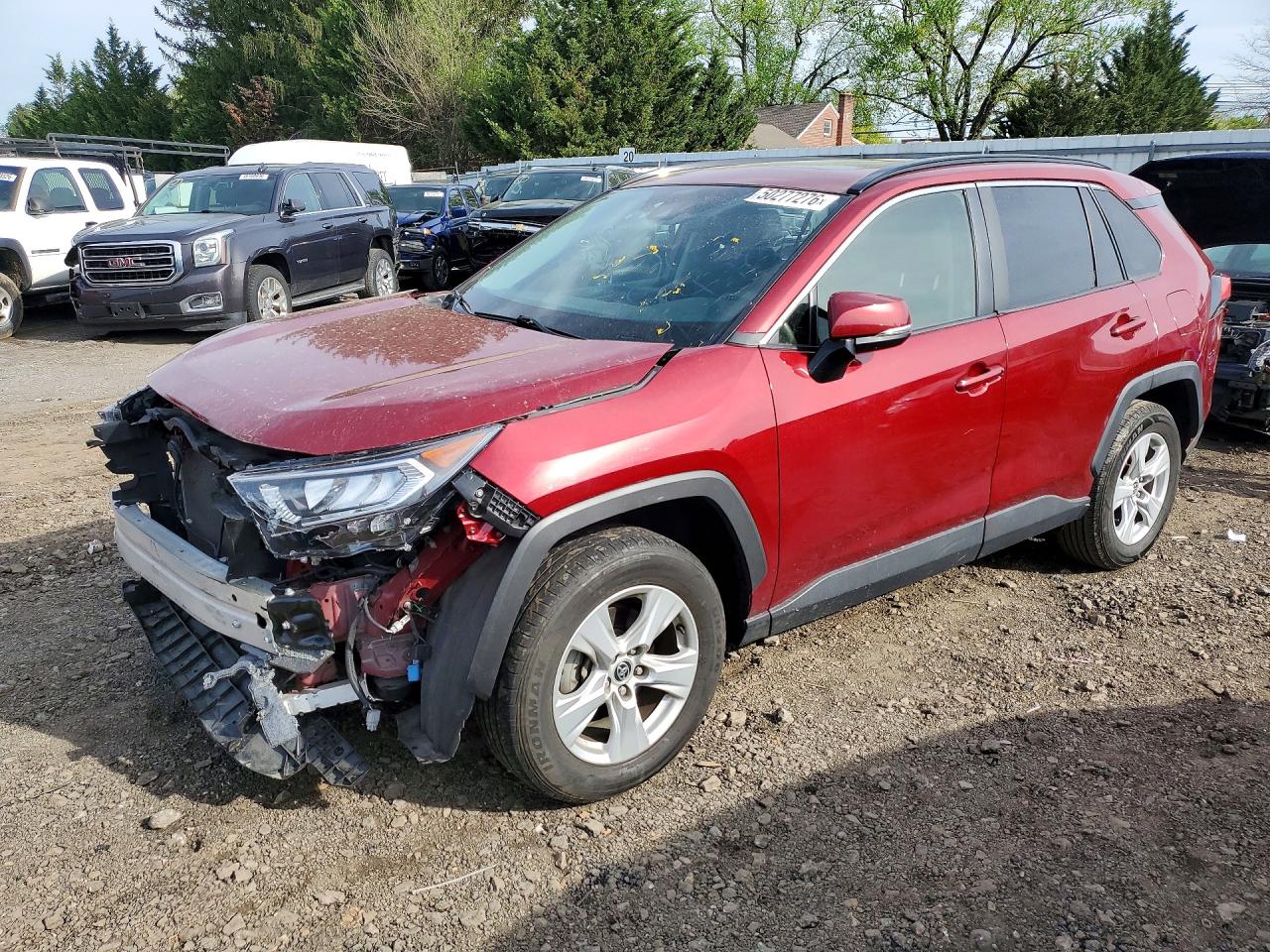 2020 TOYOTA RAV4 XLE