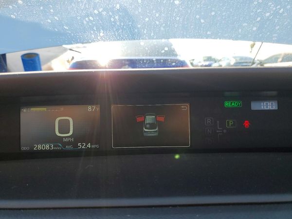 2022 TOYOTA PRIUS
