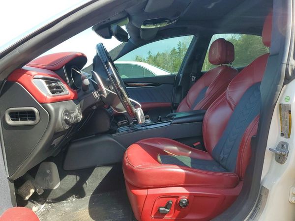 2017 MASERATI GHIBLI Luxury