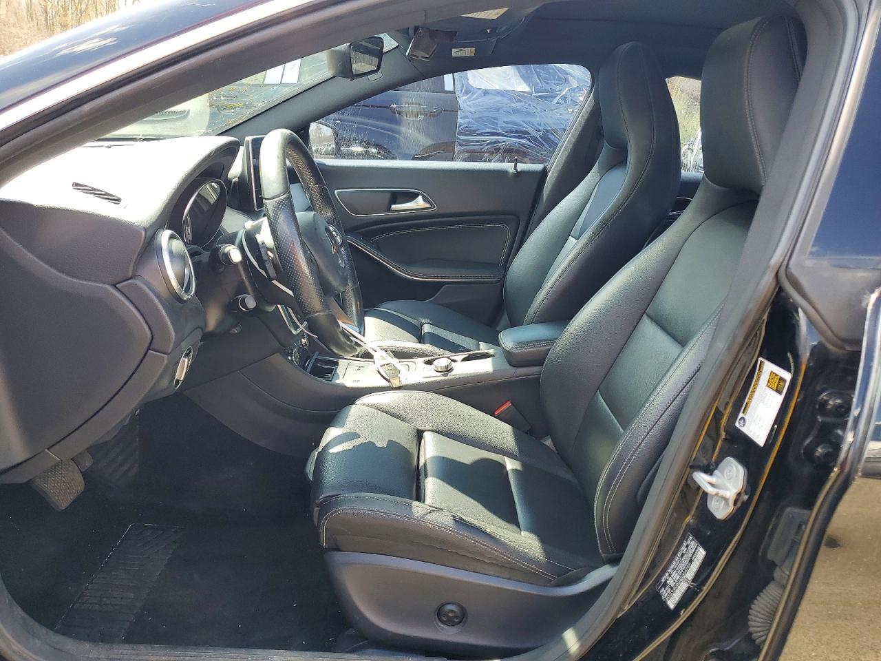 2016 MERCEDES-BENZ CLA