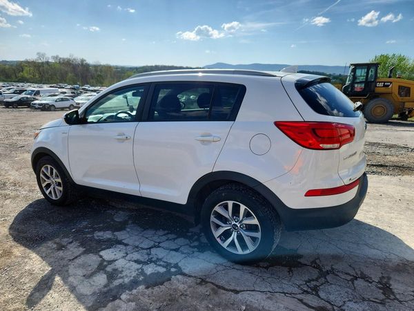 2015 KIA SPORTAGE GL - Middle-low