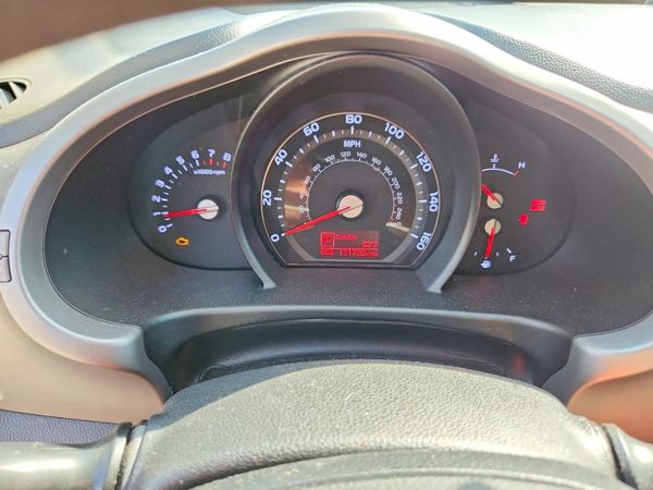 2015 KIA SPORTAGE GL - Middle-low