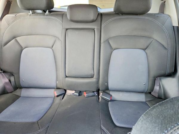 2015 KIA SPORTAGE GL - Middle-low