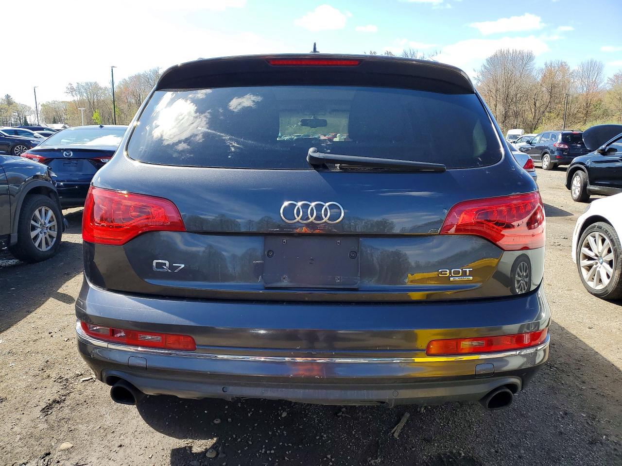 2014 AUDI Q7 Premium Plus