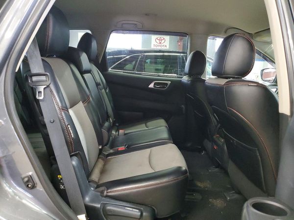 2020 NISSAN PATHFINDER SV