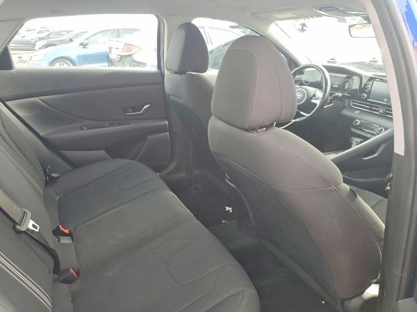 2021 HYUNDAI ELANTRA SEL w/ Convenience Pkg