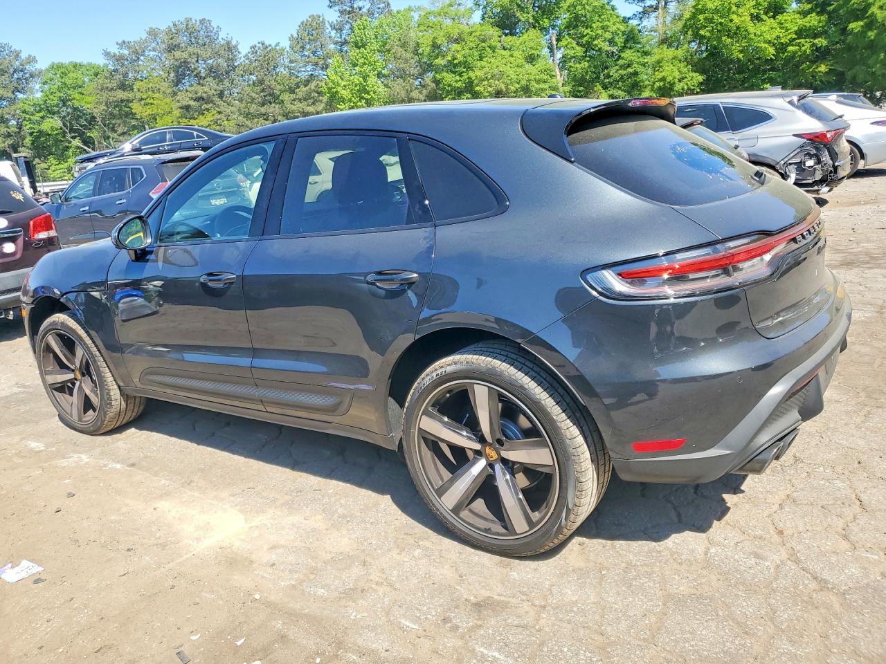 2026 PORSCHE MACAN