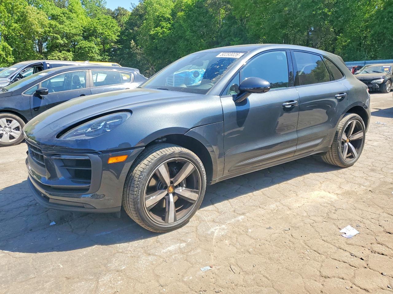 2026 PORSCHE MACAN