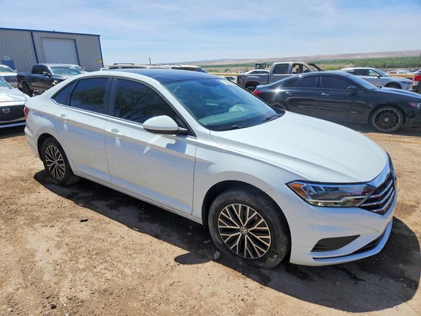 2021 VOLKSWAGEN JETTA S / SE / R-Line — Passenger 3/4