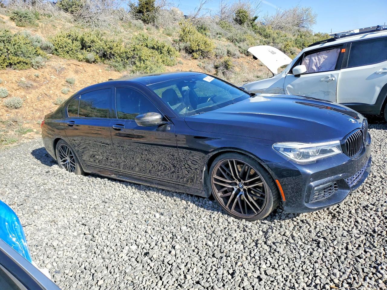 2017 BMW 750