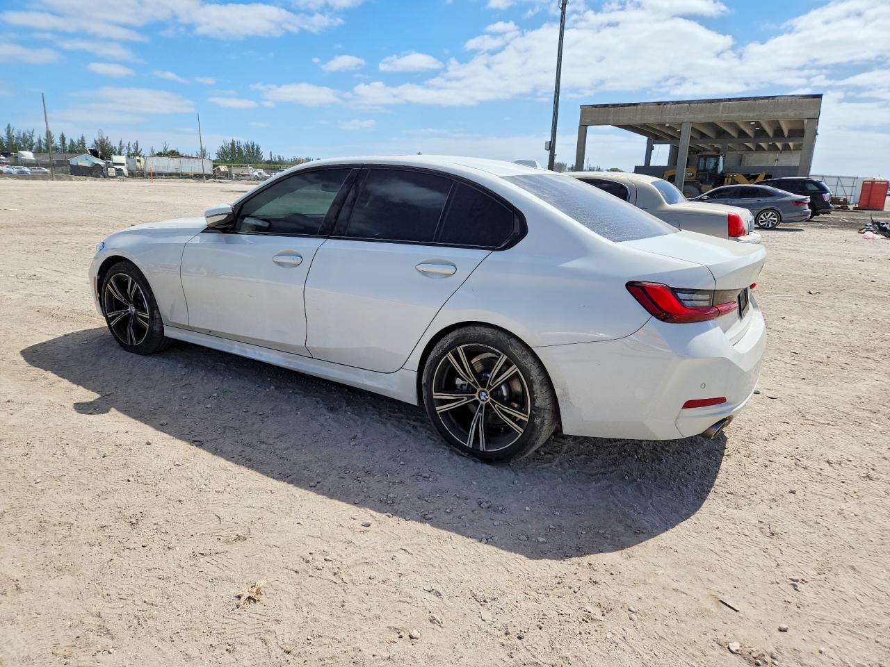 2023 BMW 330I